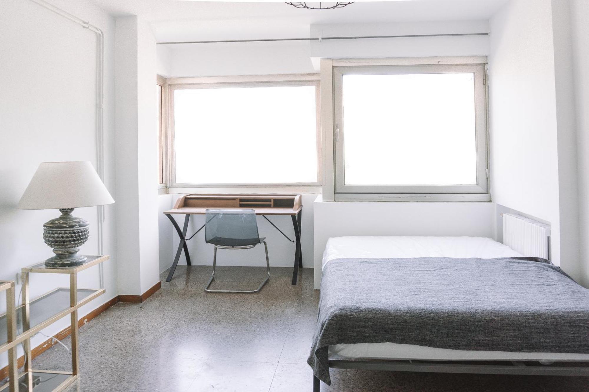 Lovely In Shared Gracia Neighborhood Appartement